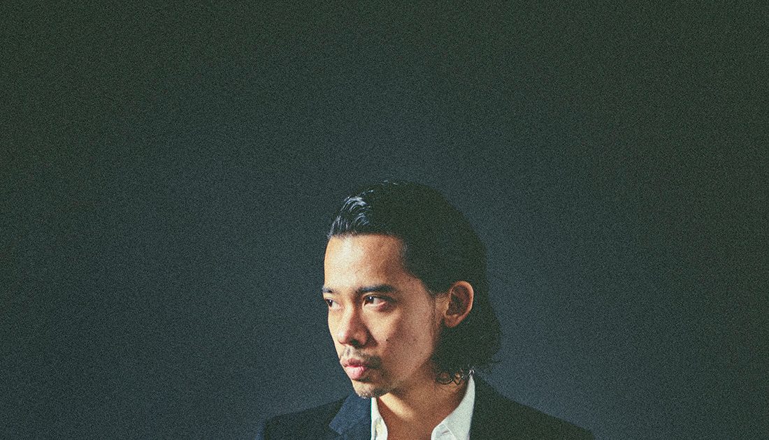 ALI 世界中の多種多様なサウンドが詰まったメジャーファーストフルアルバム『MUSIC WORLD』。真摯に音楽と向き合い、たどり着いた一枚が ...