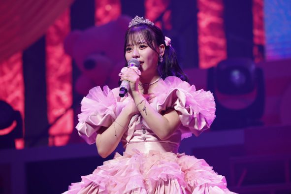 =LOVE、『齊藤なぎさ卒業コンサート』のライブレポートが到着。プロデューサー・指原莉乃のコメントも