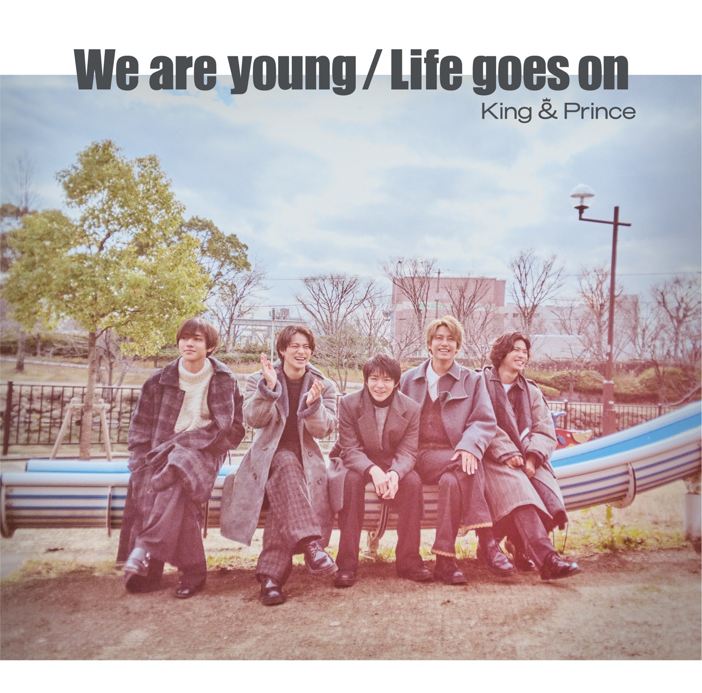 King ＆ Prince、ニューシングル「Life goes on / We are young」のアーティスト写真＆ジャケット写真を一挙公開 - 画像一覧（3/5）
