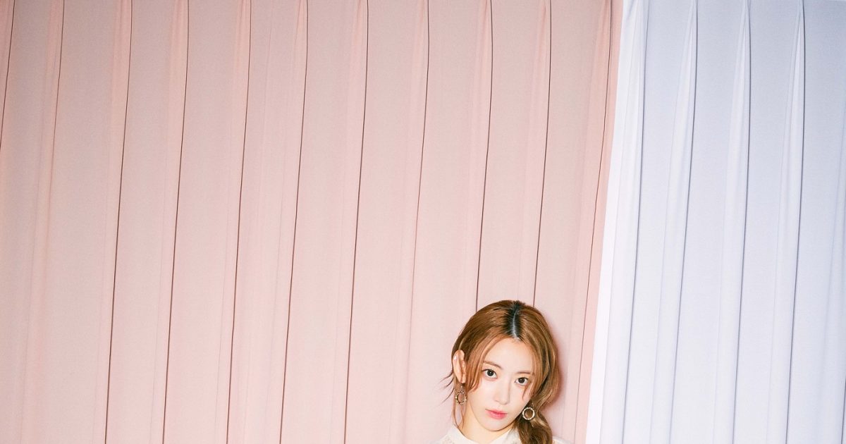 LE SSERAFIM・宮脇咲良×LILY BROWN、年間プロジェクト第10弾となる