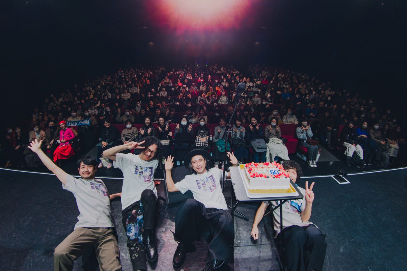 【SMA50th】渡辺シュンスケが事務所と自身の50周年を記念したスペシャルライブ。歌声と音像で描く多彩で奥深い音楽の世界 - 画像一覧（13/16）