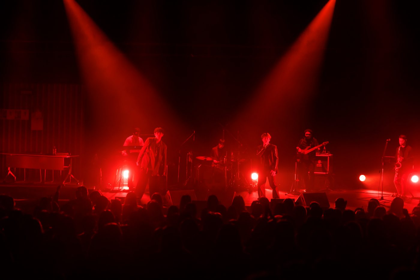 【SMA50th】『大人の成人式2025』。足立佳奈、手越祐也、CHEMISTRYがライブで届けた大人から成人へのメッセージ - 画像一覧（15/21）