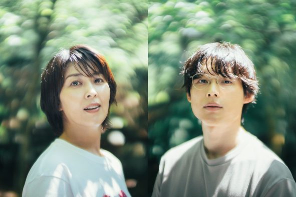 犬にもみくちゃにされる松たか子＆松村北斗のおちゃめなハプニング！『ファーストキス　1ST KISS』メイキング映像公開