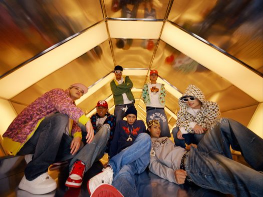 PSYCHIC FEVER、新曲「What’s Happenin’」デジタルリリース！2000年代の世界観を表現したMVも公開