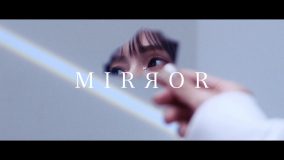 SCANDAL、ニューアルバムのオープニングを飾る壮大なロックアンセム「MIRROR」MV公開