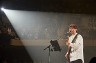 “黒橋”から“白橋”へ。高橋優、メジャーデビュー10周年を記念した武道館ワンマン2daysが大盛況で幕 - 画像一覧（18/20）