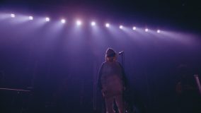 yama、人気曲「春を告げる」のライブ映像をプレミア公開