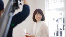 大橋トリオ、自身が主人公を演じる「GIFT」MVで女優の石田ゆり子と共演 - 画像一覧（3/6）