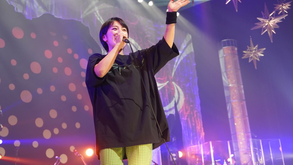 miwa、アルバム『Sparkle』を携えた東名阪ツアーがスタート！ 事前に募集されたファンの“歌声”との共演も - 画像一覧（3/4）