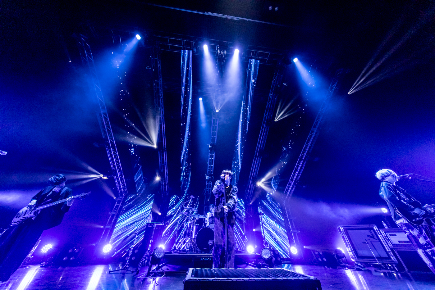 神はサイコロを振らない、Zeppツアー完走！「生きてくれてありがとう！出会ってくれてありがとう！」（柳田周作）