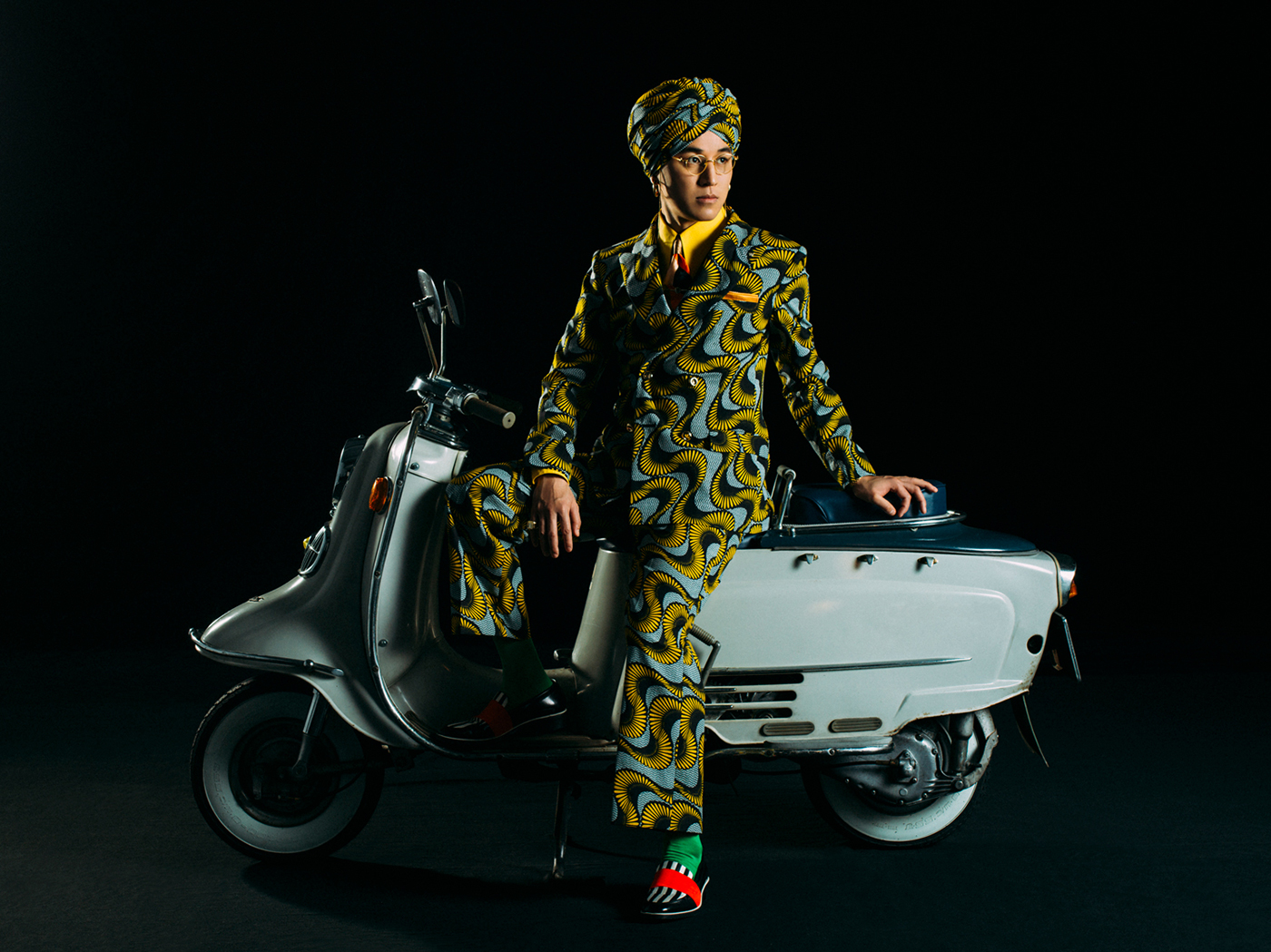 マハラージャン、ニューシングル「くらえ！テレパシー」の発売を記念してYouTube生配信を実施！未公開ライブ映像も公開 - 画像一覧（1/2）