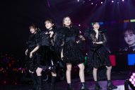 【ライブレポート】ももクロ『ももクロくらぶxoxo』バレンタインイベントが大盛況！ “白”と“黒”をテーマにした裏＆表の2デイズ公演 - 画像一覧（18/31）