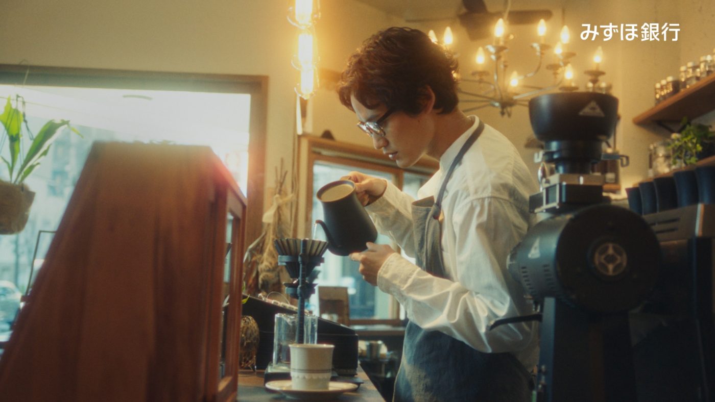 YOASOBI「HEART BEAT」をテーマ曲に起用！ みずほ銀行「新生活応援キャンペーン」TVCM放映スタート - 画像一覧（15/20）