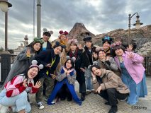 Mrs. GREEN APPLE『ニノさんとあそぼ』登場！ 二宮和也や菊池風磨らとディズニーリゾートで大はしゃぎ