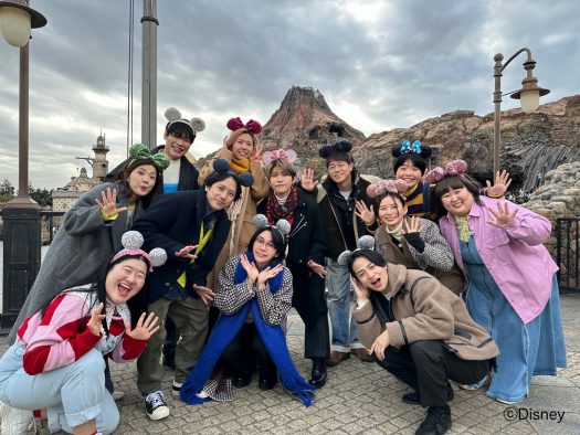 Mrs. GREEN APPLE『ニノさんとあそぼ』登場！ 二宮和也や菊池風磨らとディズニーリゾートで大はしゃぎ