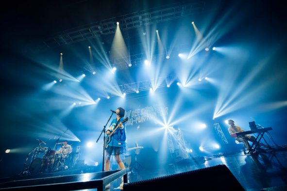 【ライブレポート】ano、対バンツアー完遂！リーガルリリー参加の新曲＆2ndアルバムの発売も発表