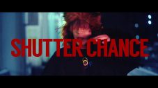 秋山黄色、新曲「シャッターチャンス」で“MV撮影を中断し家に帰ってしまう”MV公開 - 画像一覧（1/2）