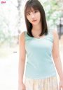 乃木坂46・与田祐希、『ボム』4月号表紙に登場！ 裏表紙は金川紗耶 - 画像一覧（3/10）