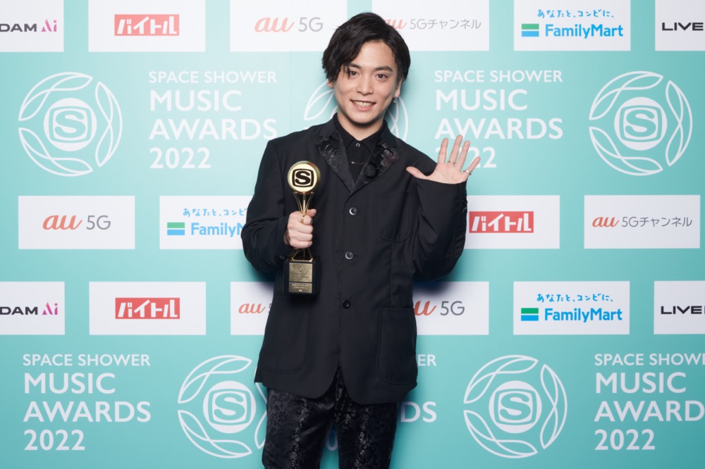 『SPACE SHOWER MUSIC AWARDS 2022』にて、YOASOBIが二冠、藤井風が三冠を達成 - 画像一覧（22/25）