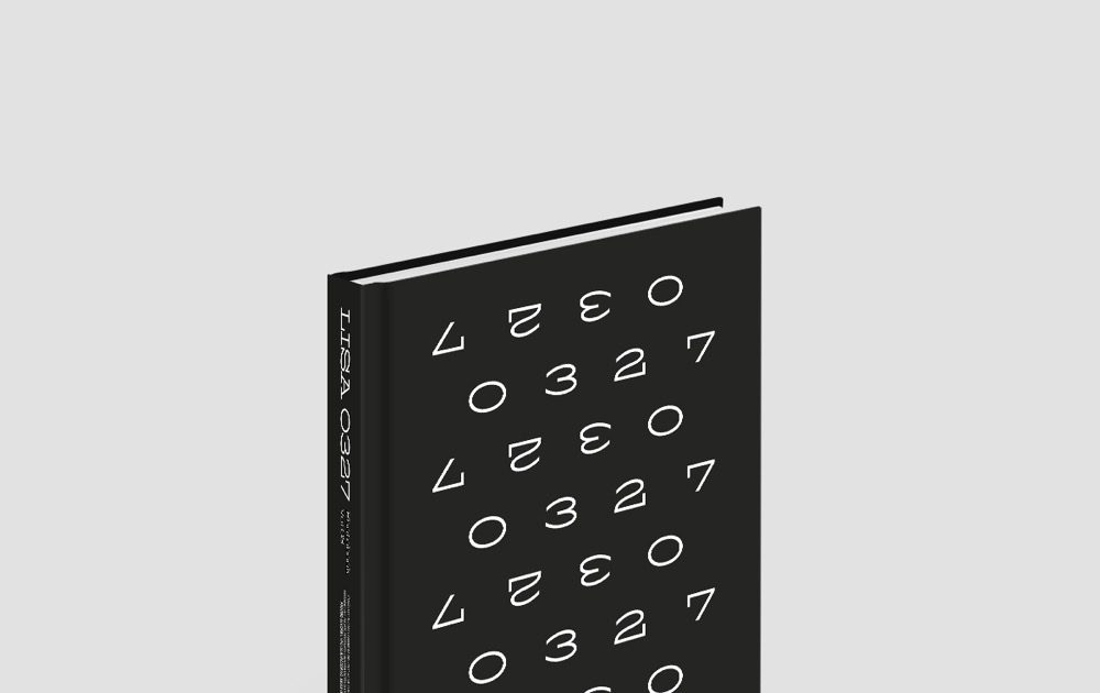 BLACKPINK・LISA監修フォトブック『0327 VOL.03』予約販売スタート