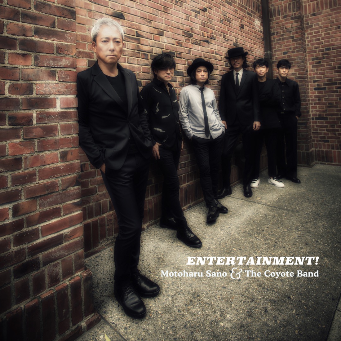 佐野元春&ザ・コヨーテバンド、アルバム『ENTERTAINMENT!』配信リリースが決定 - 画像一覧（1/1）