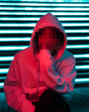 優里ちゃんねる【公式】メンバー・BAK、「タイムマシン」「天才になってみたい人生でした」を2曲同時配信