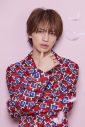岩橋玄樹、ニューシングル「PAJAMA PARTY」ジャケット写真公開＆早期予約特典ポストカード画像解禁 - 画像一覧（1/10）