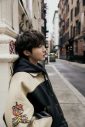 BTS・J-HOPE、ソロシングル「on the street」のイメージ写真を公開。路上で暖かい笑みを浮かべる姿 - 画像一覧（3/4）