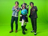 ぺこぱ、メジャーデビュー曲「Earth」MV公開！ シュウペイの“ギャル男時代”の再現も - 画像一覧（6/7）