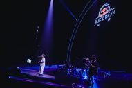 優里、地元・幕張で開催された『Red Bull Jukebox 2023』で1万3,000人を魅了！「僕にとって、地元のライブハウスと言ったら、幕張メッセ」 - 画像一覧（12/25）