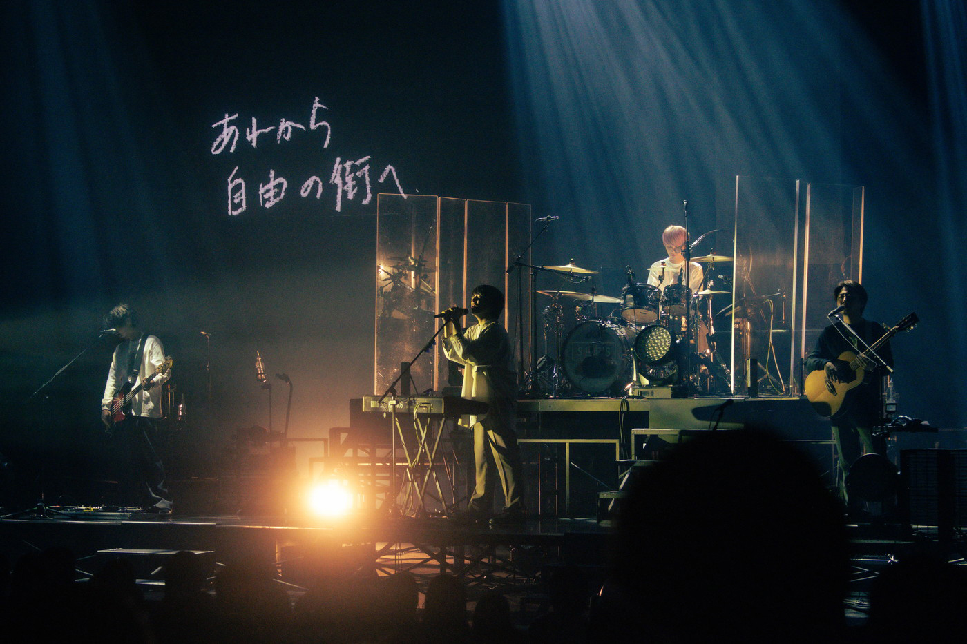 SHE’S、管弦楽団を従えたホールツアー『Sinfonia “Chronicle” #3』が幕！ ニューアルバム収録の新曲も披露