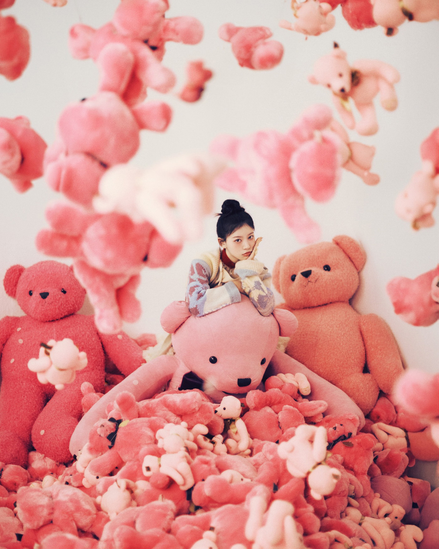 ILLIT / アイリット　1stミニアルバムSUPER REAL ME HYBE新人ガールズグループ・ILLIT (アイリット) 1stミニアルバム