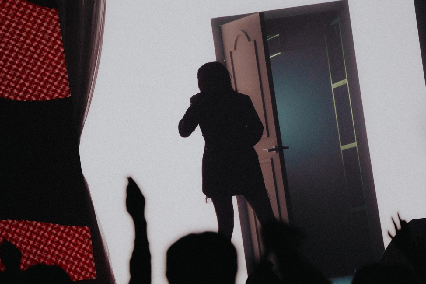 【ライブレポート】MAISONdes2度目のワンマン。総勢18人の入居者集結。MAISONdesのプレイリストを生で見ているかのようなワクワク感 - 画像一覧（11/25）