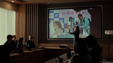 渋谷凪咲×千鳥がサントリーチューハイ新CMに登場！ 真心ブラザーズの「どか〜ん」をリメイク歌唱 - 画像一覧（17/23）