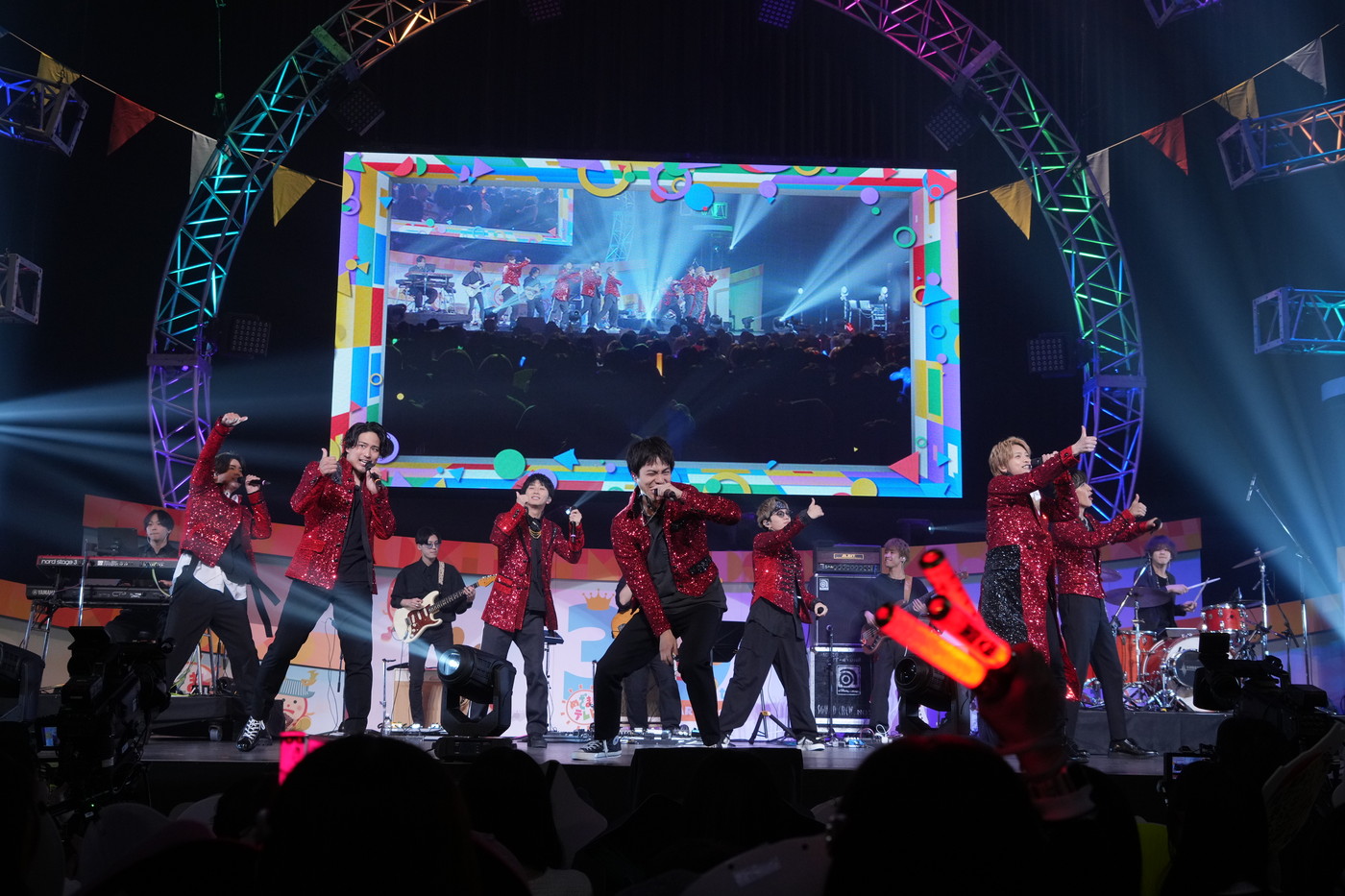 【ライブレポート】WEST.、きゃりー、Novelbright、キタニタツヤ、BOYNEXTDOORが『めざましテレビ30周年フェス』で豪華競演 - 画像一覧（23/42）