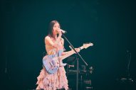 【ライブレポート】milet初のアリーナ公演が大盛況！「デビュー5年を迎えました。今日はいつもと違う気持ちでこのステージに立っています」 - 画像一覧（9/10）