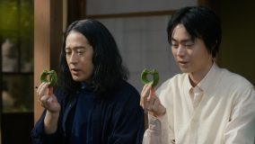 菅田将暉×又吉直樹が、京都へ男二人旅。ミスタードーナツ新CM公開