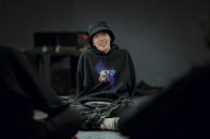 BTS J-HOPE、ニューアルバム発売に向けて自筆の手紙でメッセージ！「良い音楽が良いダンスを作る」 - 画像一覧（1/8）