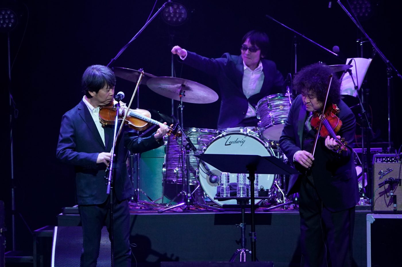 【SMA50th】奥田民生と山内総一郎の「なんて日だ！」。葉加瀬太郎、真心ブラザーズほかゲスト多数登場。SMAの歴史を彩った名曲たちを披露した超スペシャルなライブをレポート - 画像一覧（10/23）