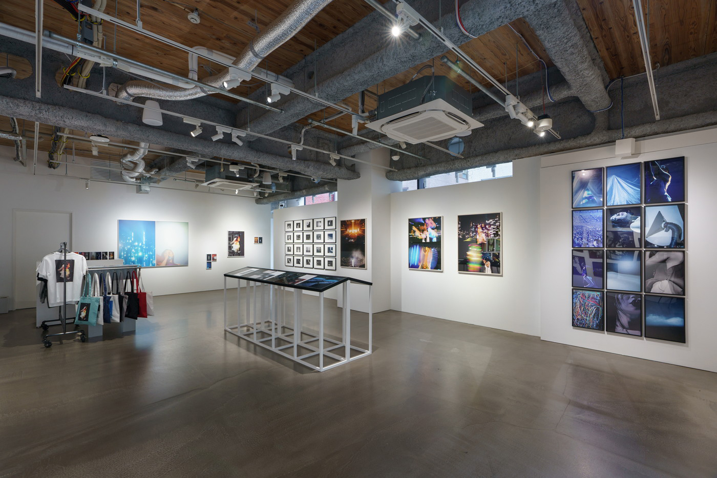 9人の写真家が紡ぐ宇多田ヒカル写真展『HIKARU UTADA SCIENCE FICTION TOUR 2024 NINE STORIES』がスタート