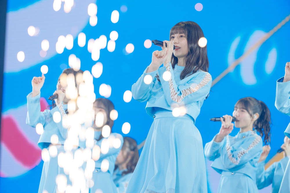 日向坂46、約2年3ヵ月越しの初の東京ドーム公演を開催！ 新曲「僕なんか」のサプライズ披露も - 画像一覧（12/32）