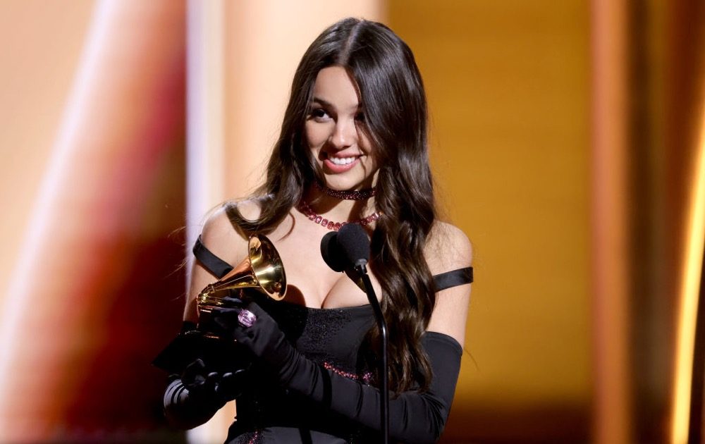 『第64回グラミー賞』主要4部門の受賞アーティストが決定 画像一覧（1/3） THE FIRST TIMES