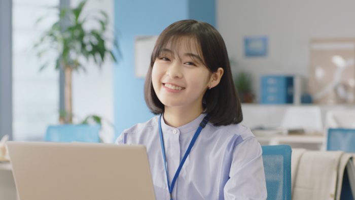 森七菜出演、ロッテ“爽”新TVCM『休憩しよう 爽しよう』篇公開