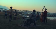 ROTH BART BARON、映画『マイスモールランド』主題歌「N e w M o r n i n g」MVをプレミア公開 - 画像一覧（7/8）