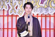 神木隆之介＆松村北斗、スイートルームにお泊まりを告白！「翌日、ルンルンで撮影現場に来た」（玉城ティナ） - 画像一覧（3/6）