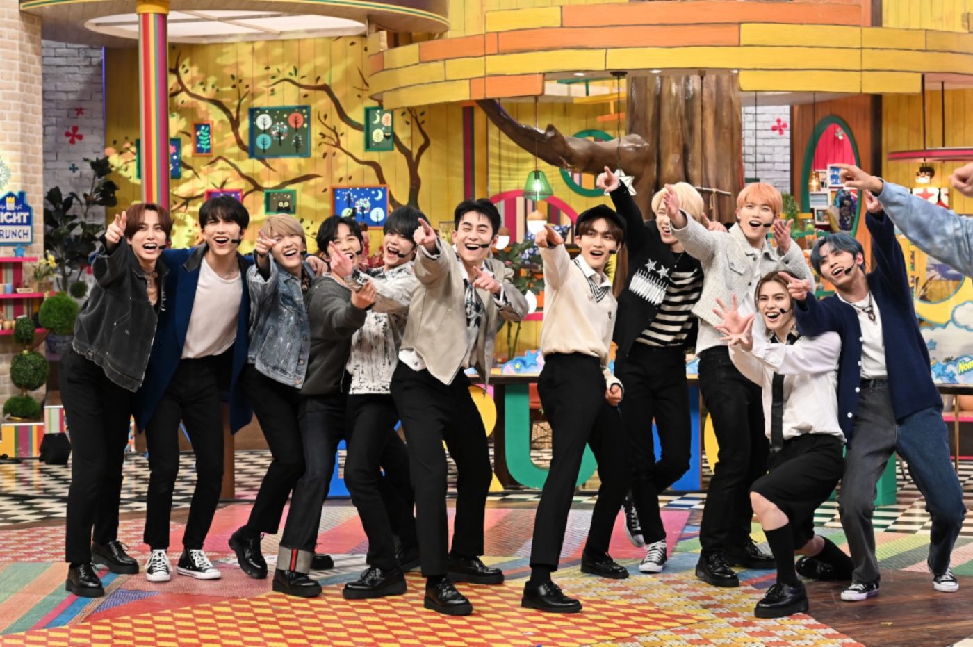 INI、新曲「We Are」を『よるのブランチ』でTV初パフォーマンス