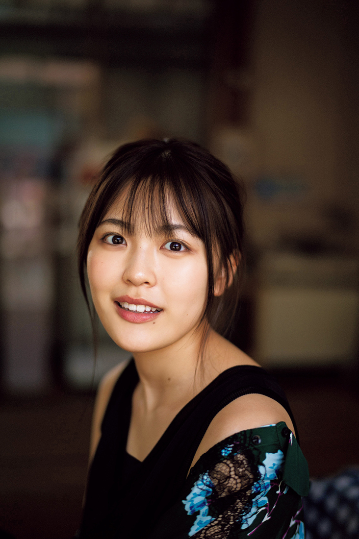 乃木坂46・柴田柚菜、『blt graph.』表紙＆巻頭に初登場！ 先行カットも解禁 - 画像一覧（1/4）