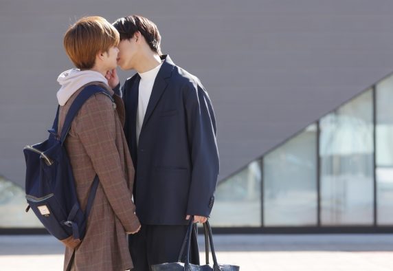 ドラマ『不幸くんはキスするしかない！』に反響続々！ 美しすぎるキスシーンの場面写真も公開