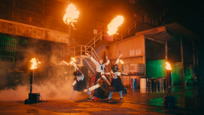 新しい学校のリーダーズ、ドラマ『何かおかしい2』主題歌「Suki Lie」のMVをプレミア公開