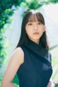 日向坂46・四期生のグラビアを毎日ひとりずつ公開していく「四期生のぽかぽか写真館」。8人目は東京都出身の18歳、岸帆夏 - 画像一覧（1/2）